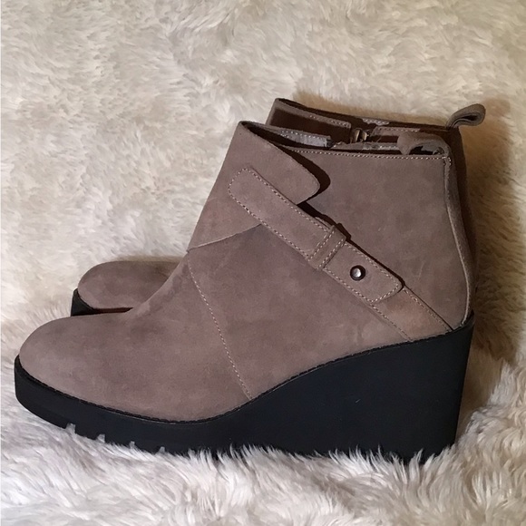 Eileen Fisher womens  tinker mongoose wedge ankle boots size 9.5 - Picture 1 of 6